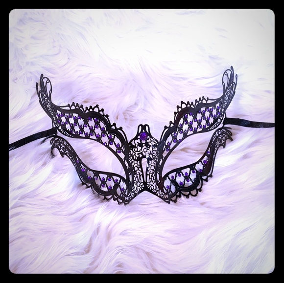 Masquerade Mask 🔥 Bundle - Picture 3 of 8